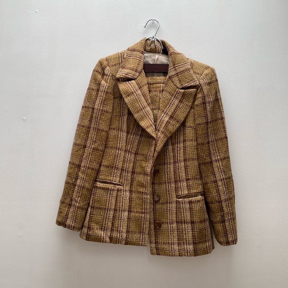 Vintage - Soft Corduroy Style 1970s Plaid Tweed Skirt and Jacket Coord Set